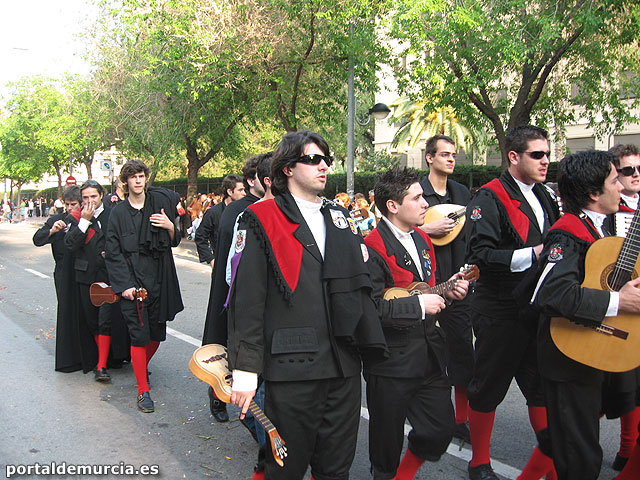 El desfile ‘Murcia en Primavera’ recorri las calles de la ciudad de Murcia - 84