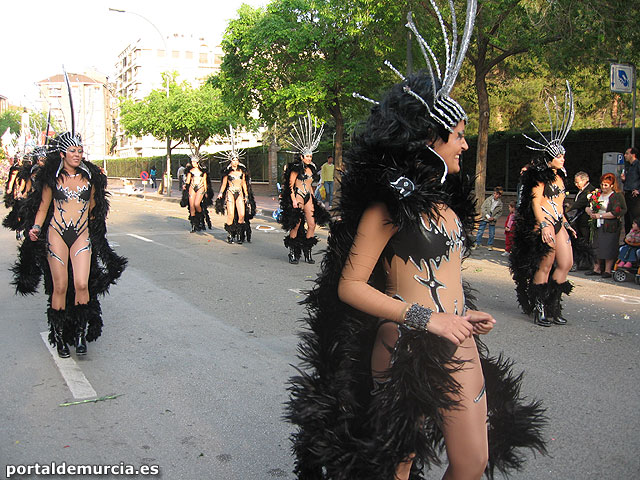 El desfile ‘Murcia en Primavera’ recorri las calles de la ciudad de Murcia - 117