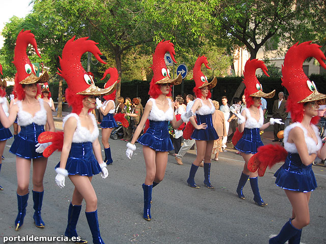 El desfile ‘Murcia en Primavera’ recorri las calles de la ciudad de Murcia - 128