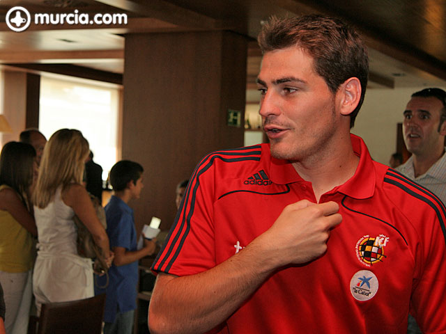 Murcia recibe a la campeona de Europa con pasin y cnticos a Iker Casillas - 108