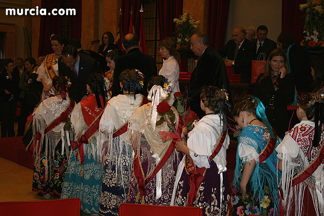 El Alcalde recibe en el Ayuntamiento a las candidatas a Reina de la Huerta infantil y mayor - 187