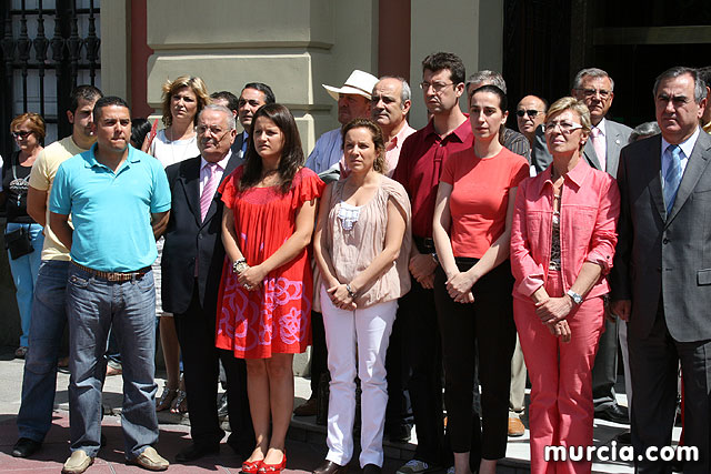 Concentracin silenciosa en La Glorieta de Murcia en repulsa por el atentado de ETA - 14