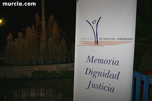 Concentracin convocada por la AVT en el quinto aniversario del 11 M - 1