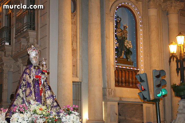 Miles de murcianos reciben a la Fuensanta en la Iglesia del Carmen - 132