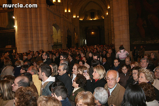 Miles de murcianos reciben a la Fuensanta en la Iglesia del Carmen - 199