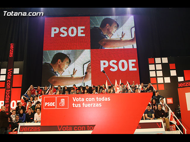 Mitin central de campaña PSOE Zapatero en Murcia - Elecciones 2008 - 77
