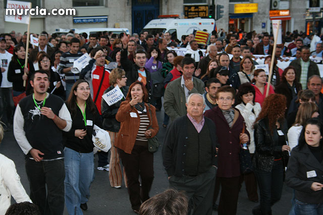 Cientos de miles de personas se manifiestan en Murcia a favor del trasvase - 225