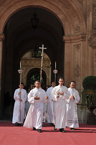 Toma de posesin del nuevo obispo de la dicesis de Cartagena, Jos Manuel Lorca Planes, en la Catedral de Murcia - 80
