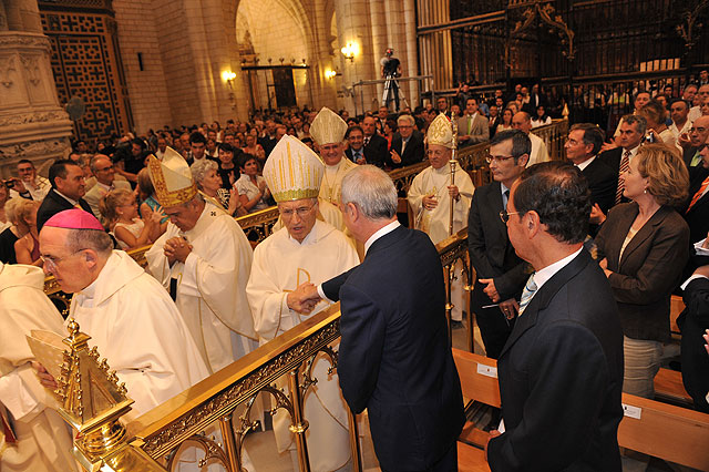 Toma de posesin del nuevo obispo de la dicesis de Cartagena, Jos Manuel Lorca Planes, en la Catedral de Murcia - 214