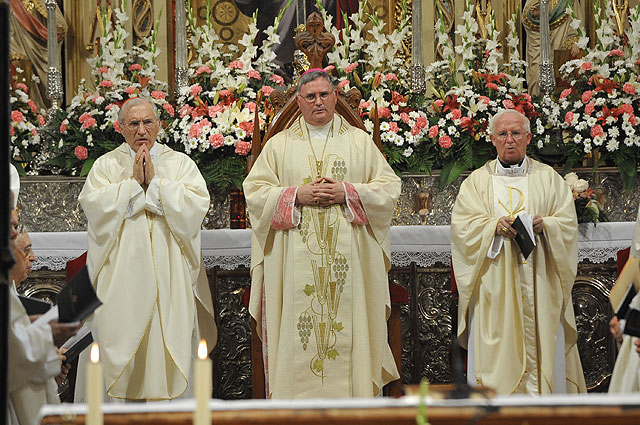 Toma de posesin del nuevo obispo de la dicesis de Cartagena, Jos Manuel Lorca Planes, en la Catedral de Murcia - 267