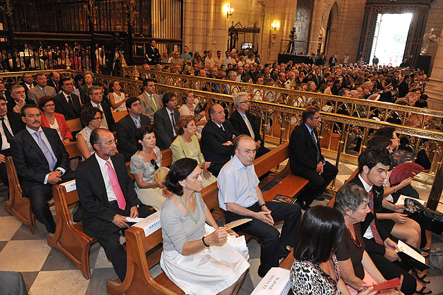 Toma de posesin del nuevo obispo de la dicesis de Cartagena, Jos Manuel Lorca Planes, en la Catedral de Murcia - 299