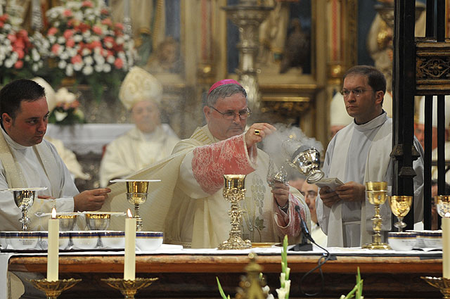 Toma de posesin del nuevo obispo de la dicesis de Cartagena, Jos Manuel Lorca Planes, en la Catedral de Murcia - 303