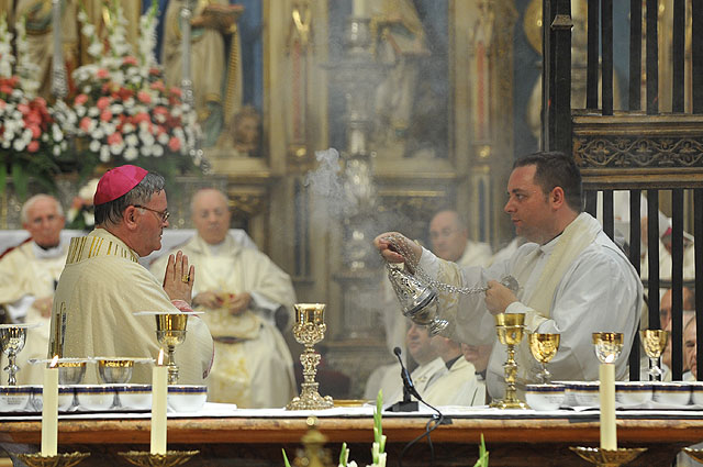 Toma de posesin del nuevo obispo de la dicesis de Cartagena, Jos Manuel Lorca Planes, en la Catedral de Murcia - 306