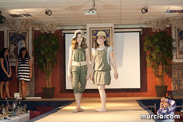 Desfile de moda. Zahe y Floreal - 529