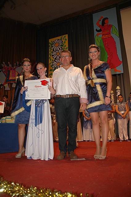 Colegio Reina Sofa. Graduaciones 2011 - 206