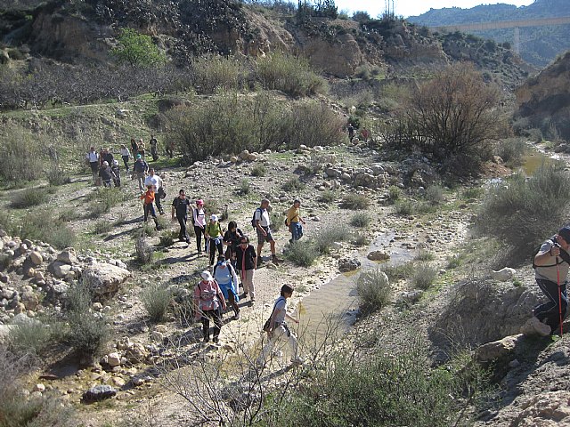 Ruta de senderismo y visita guiada por los arquelogos al Yacimiento Argrico de la Bastida - 79