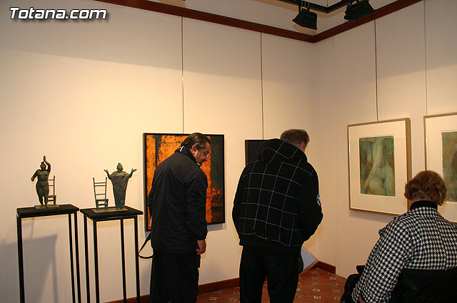 Exposicin del pintor Allan Madsen y la escultora Mara Dolores Fernndez Arcas - 44