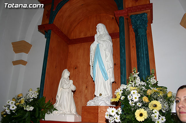 Procesin Virgen de Lourdes y bendicin del retablo - 109
