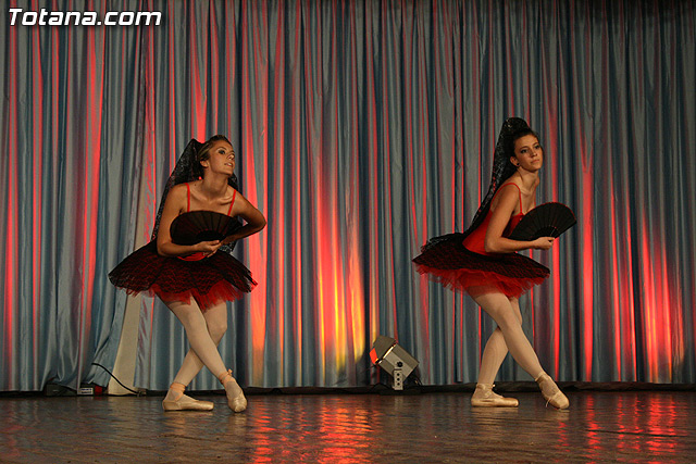 Festival fin de curso escuela de danza Manoli Cnovas - 2010 - 56