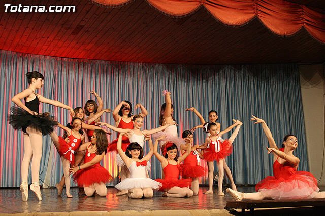 Festival fin de curso escuela de danza Manoli Cnovas - 2010 - 120