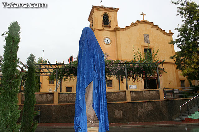 Inauguran una escultura que rinde homenaje a la orden capuchina de Totana - 2