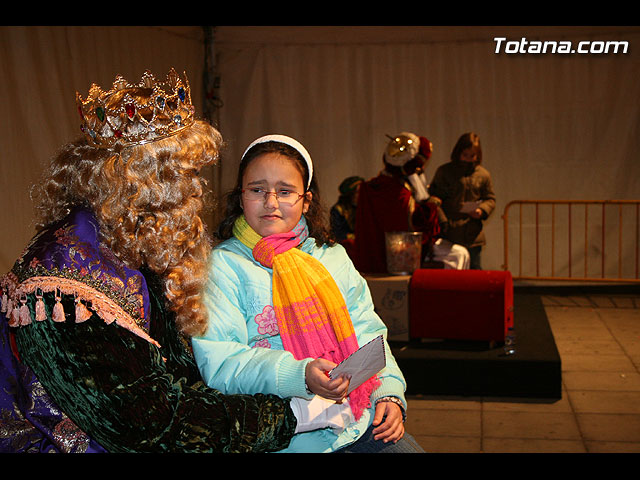 LOS REYES MAGOS LLEGAN A LA PLAZA DE LA BALSA VIEJA DE TOTANA PARA RECOGER PERSONALMENTE LAS CARTAS DE LOS NIOS DE LA LOCALIDAD    - 45