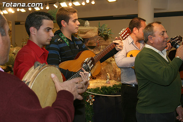 Las Cuadrillas le cantan al Beln - Totana 2009 - 100