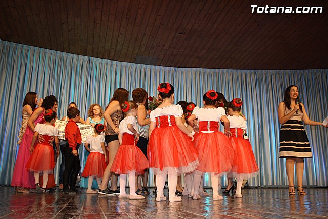 La Escuela de Danza Manoli Cnovas clausura el curso con un espectacular festival - 384