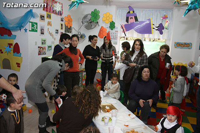 Navidad en la escuela infantil Clara Campoamor 2009 - 31