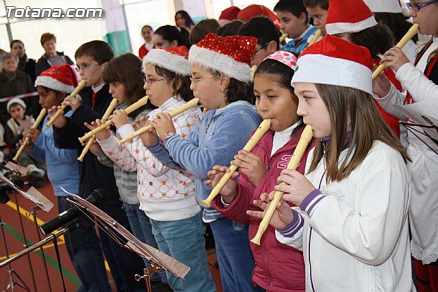 Fiesta navidea. Colegio Santa Eulalia 2010 - 233