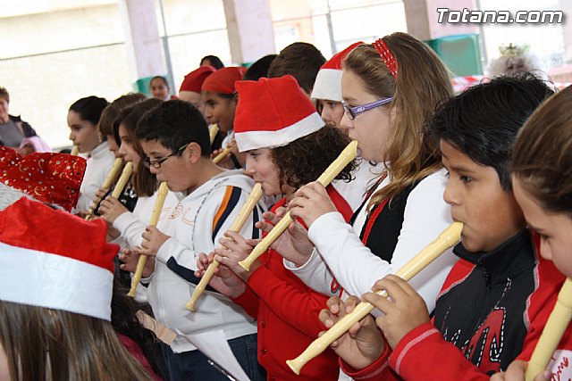 Fiesta navidea. Colegio Santa Eulalia 2010 - 234
