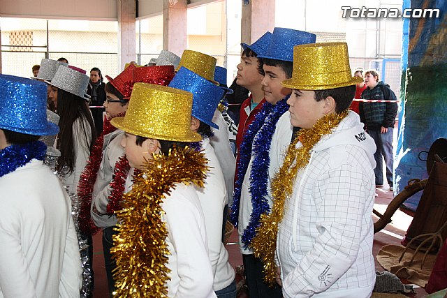 Fiesta navidea. Colegio Santa Eulalia 2010 - 251