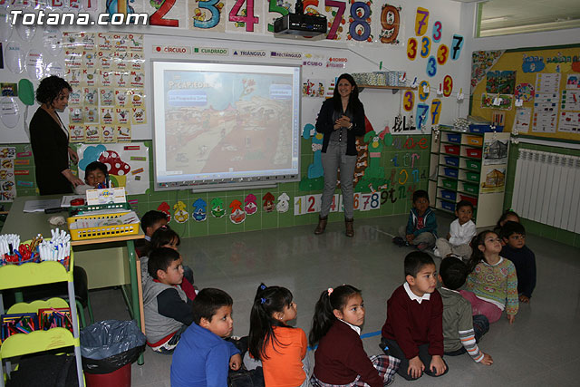 40 alumnos del colegio Lus Prez Rueda forman parte del primer curso de enseanza bilinge - 47
