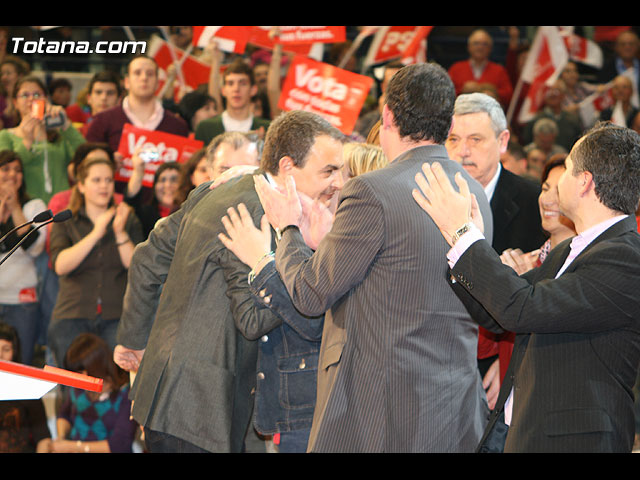 Zapatero avisa al PP que quien basa su estrategia en la abstencin y sembrar el temor no gana - 203