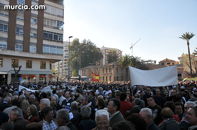 Cientos de miles de personas se manifiestan en Murcia a favor del trasvase - 93