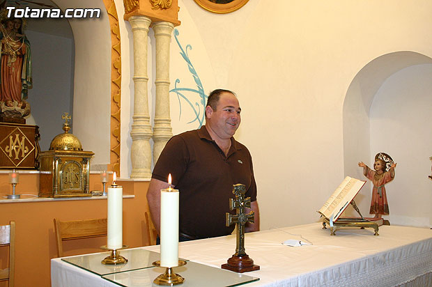 LA PLANTILLA Y EL CUERPO TCNICO DE LA U.D. EL PARETN REALIZAN LA TRADICIONAL OFRENDA DE FLORES EN LA IGLESIA NUESTRA SEORA DEL ROSARIO EN EL PARETN-CANTAREROS  - 13