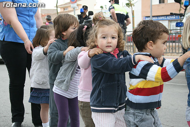 Demostracin de vehculos de emergencias a nios de Escuela Infantil - 75