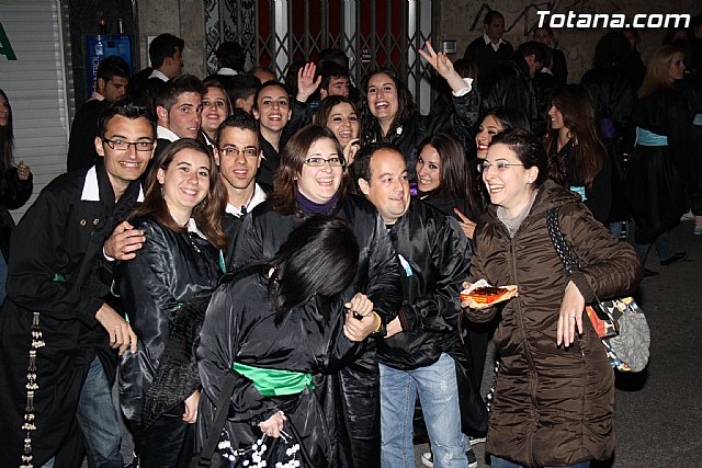 Traslado de los tronos a sus sedes. Viernes Santo 2011 - 47