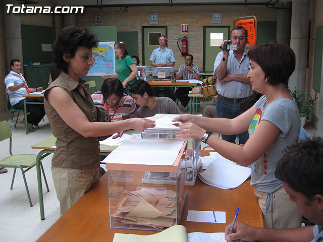Votaciones. Elecciones municipales y autonmicas. 27 de Mayo de 2007 - 23