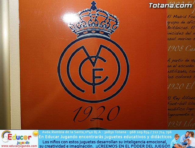 Ex futbolistas visitaron la sede de la Peña Madridista “La Décima”  - 21