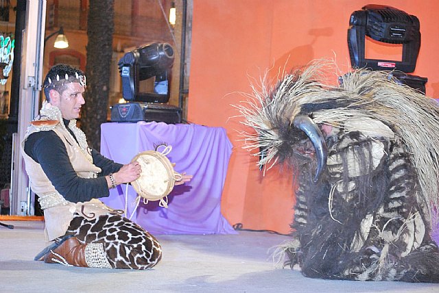 La Mussona enamora al Carnaval de guilas metida en su piel de toro - 19