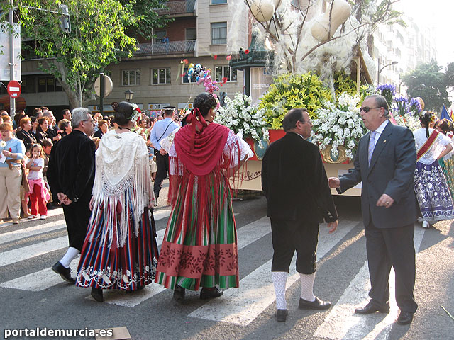 El desfile ‘Murcia en Primavera’ recorri las calles de la ciudad de Murcia - 58