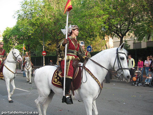 El desfile ‘Murcia en Primavera’ recorri las calles de la ciudad de Murcia - 154