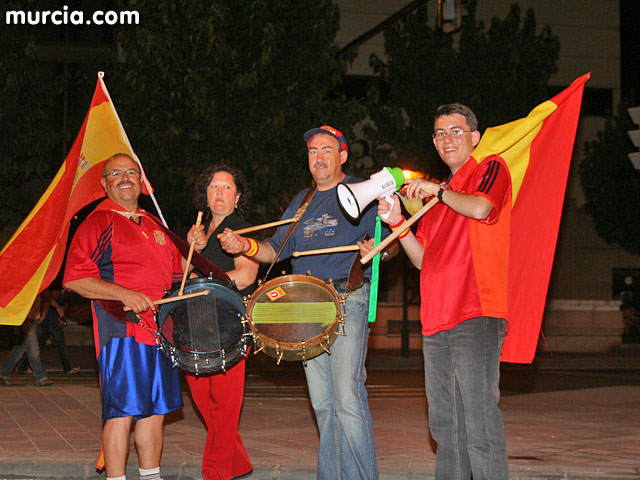 Cerca de 15.000 murcianos celebran la Eurocopa en la Plaza Circular - 89