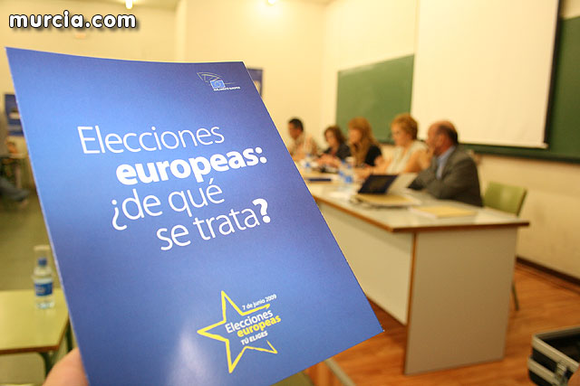 Debate sobre las elecciones europeas en la facultad de Letras de la UMU - 36
