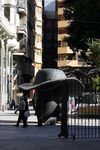 Exposicin de esculturas de Manolo Valds - 42