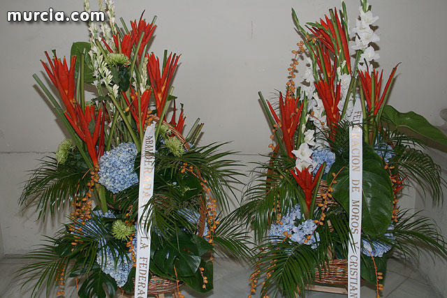 Ofrenda floral y Alarde de arcabucera. Moros y Cristianos 2009 - 4