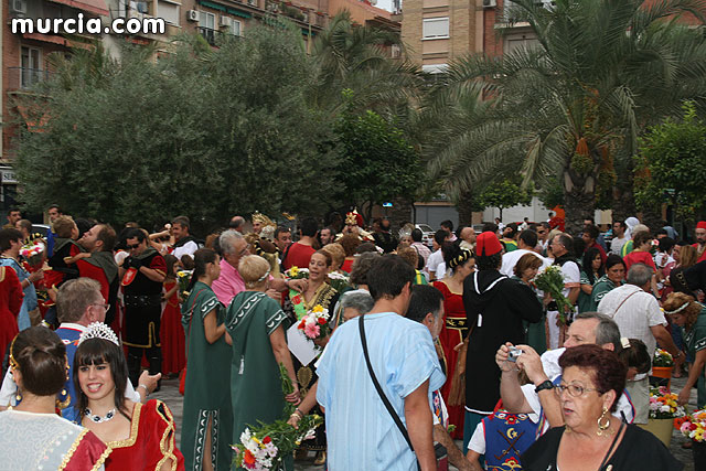 Ofrenda floral y Alarde de arcabucera. Moros y Cristianos 2009 - 18