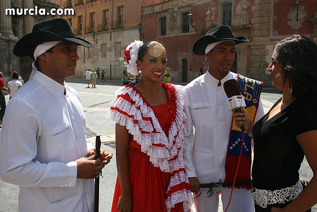 Ofrenda Floral. Festival Internacional de Folklore en el Mediterrneo 2009 - 86
