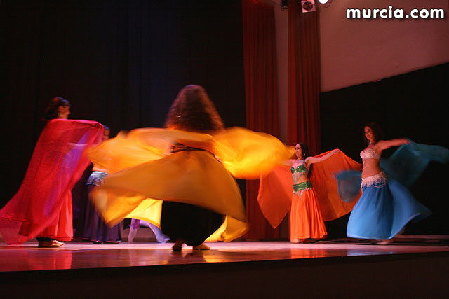 Danza Oriental. Espectculo Al Bidaya, de la compaña Zaar - 25